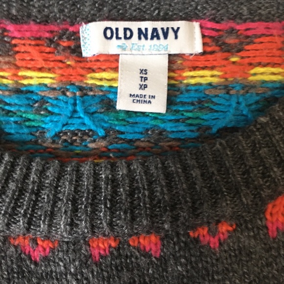 Old navy sweater - Picture 3 of 3